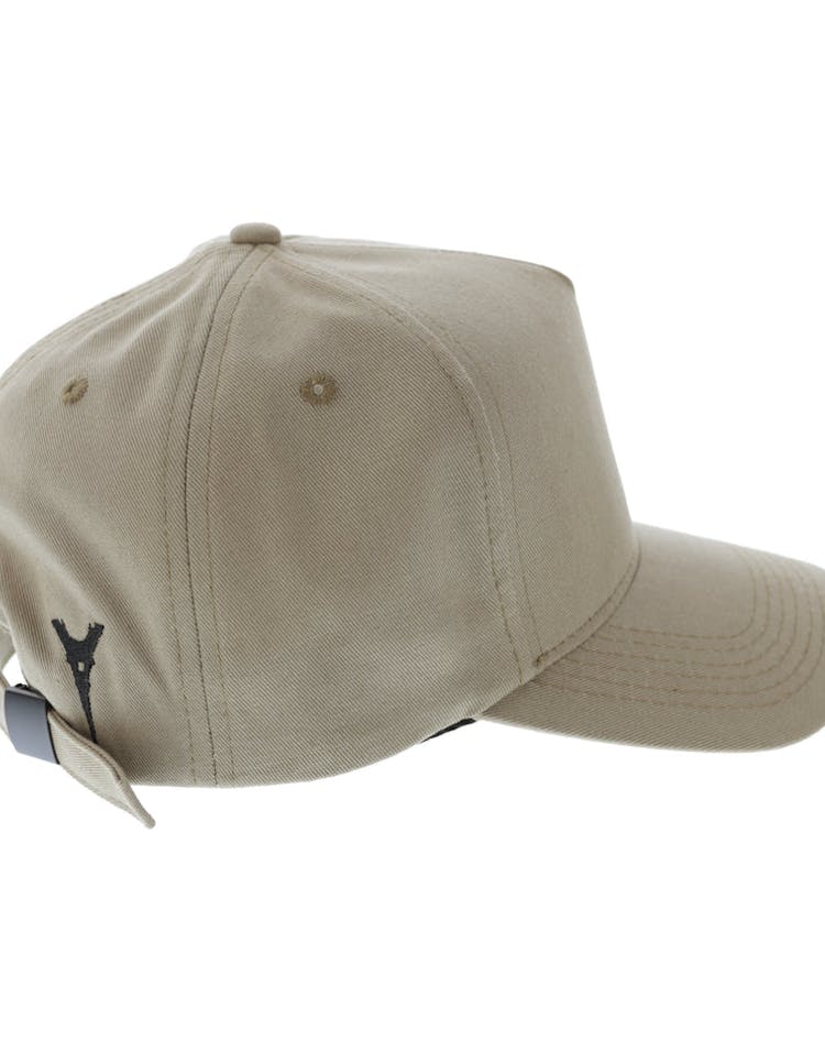 Iron Lady Strpback Tan
