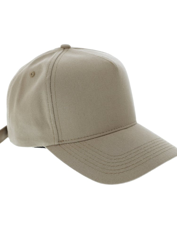 Iron Lady Strpback Tan