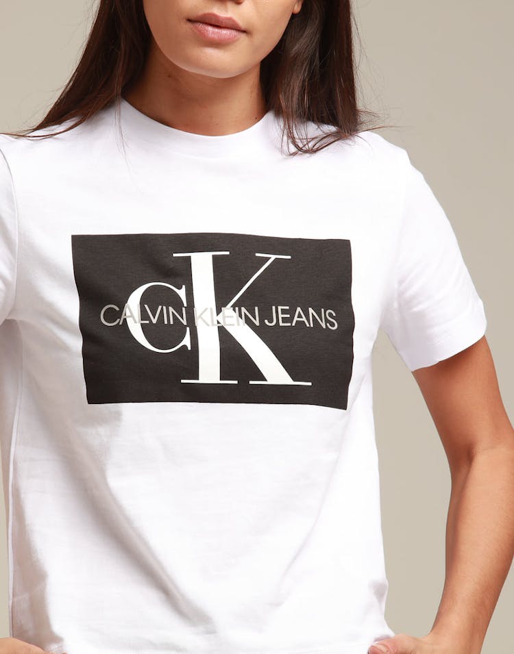 Calvin Klein Women's Iconic Monogram Box Straight White/Black