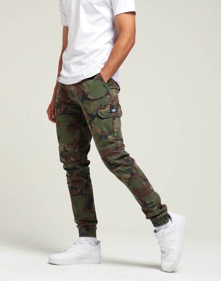 Dickies Baytown Camo Cuffed Cargo Pant Camo