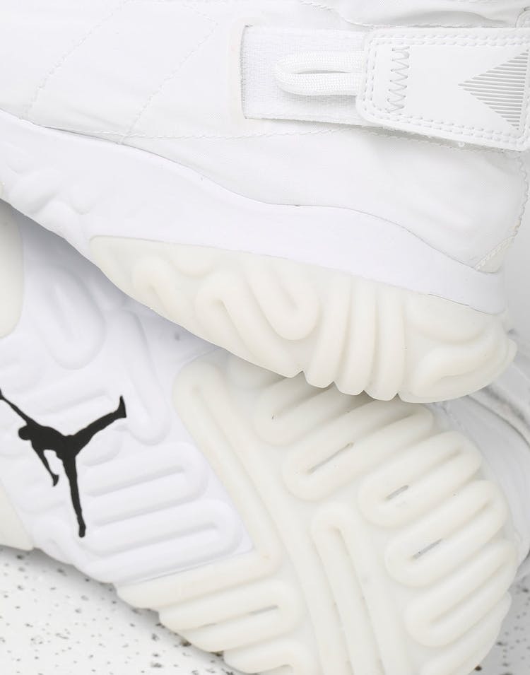 Jordan Proto-React White/White/White