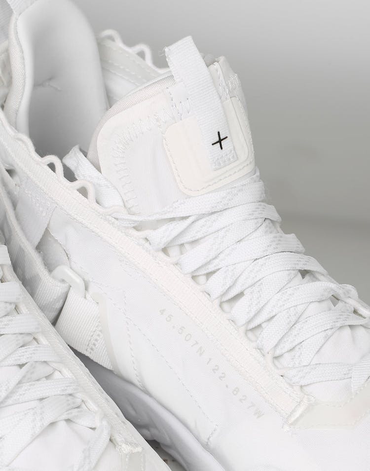 Jordan Proto-React White/White/White