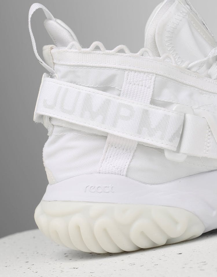 Jordan Proto-React White/White/White