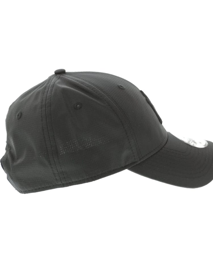 New Era New York Yankees 940 Ripstop Snapback Black