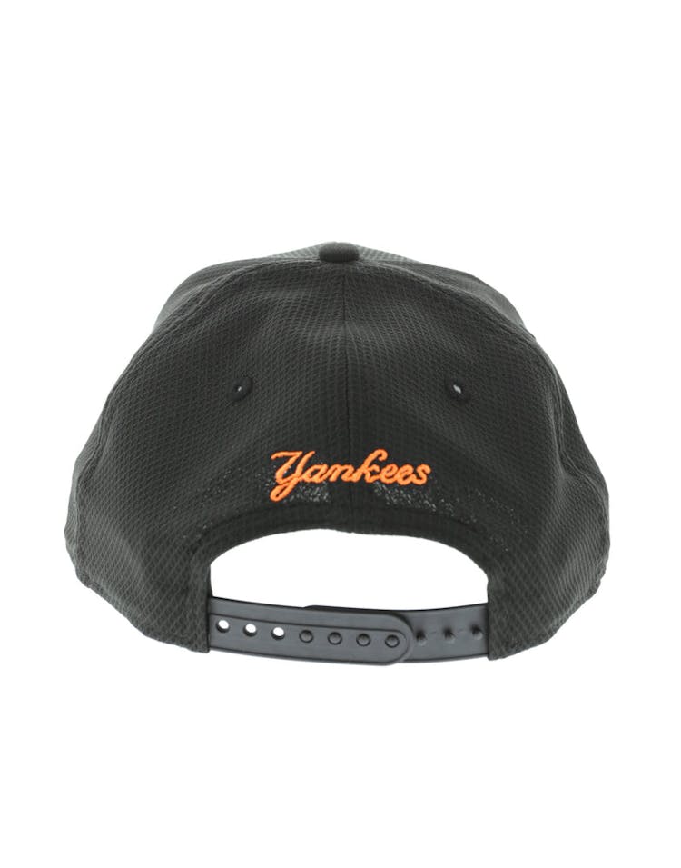 New Era New York Yankees 950 Original Fit Neon Pop Snapback Black