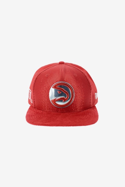 New Era Atlanta Hawks 9FIFTY Original Fit On-Court Collection Draft Snapback Red
