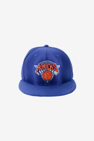 New Era New York Knicks 5950 On-Court Collection Draft Royal