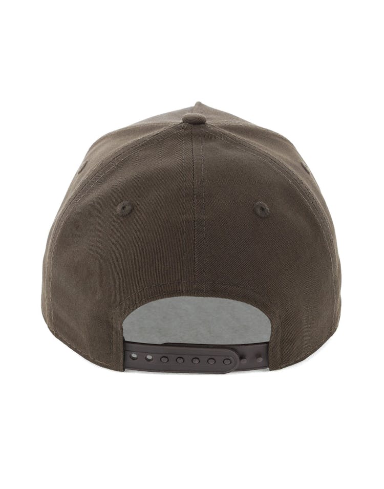 New Era Cleveland Cavaliers 9FORTY A-Frame Snapback Chestnut