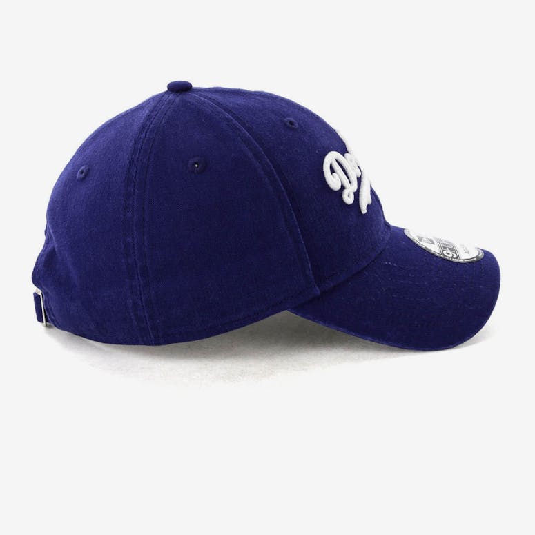 New Era Los Angeles Dodgers Coop 9FORTY Cloth Buckle Strapback Dark Blue