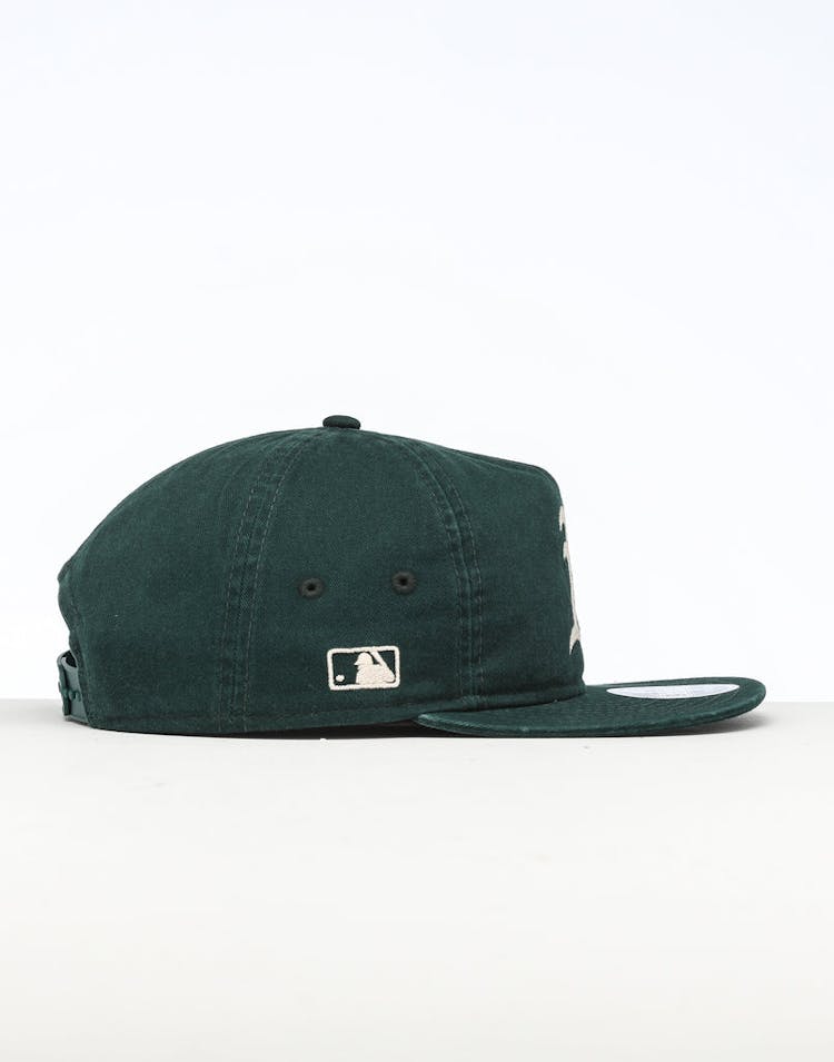 New Era Oakland Athletics The Old Golfer Chainstitch Snapback Dark Green/Ivory