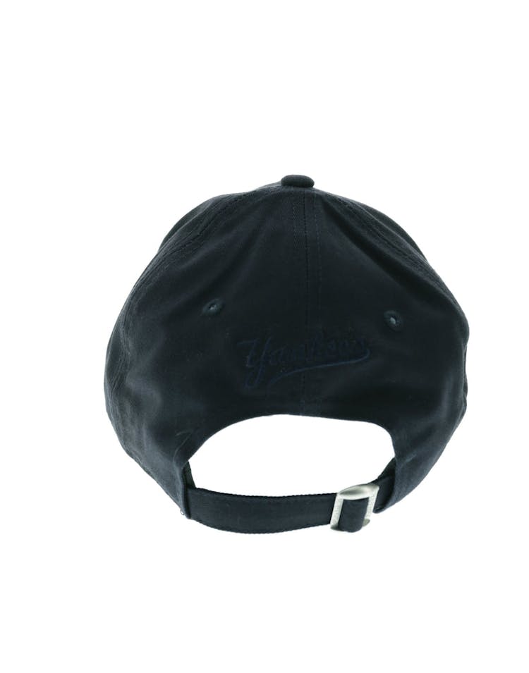 New Era Women's Yankees 9FORTY Strapback Navy/white