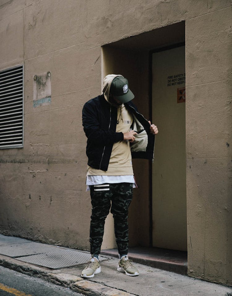 Lifted Anchors Bird Bomber Jacket Black