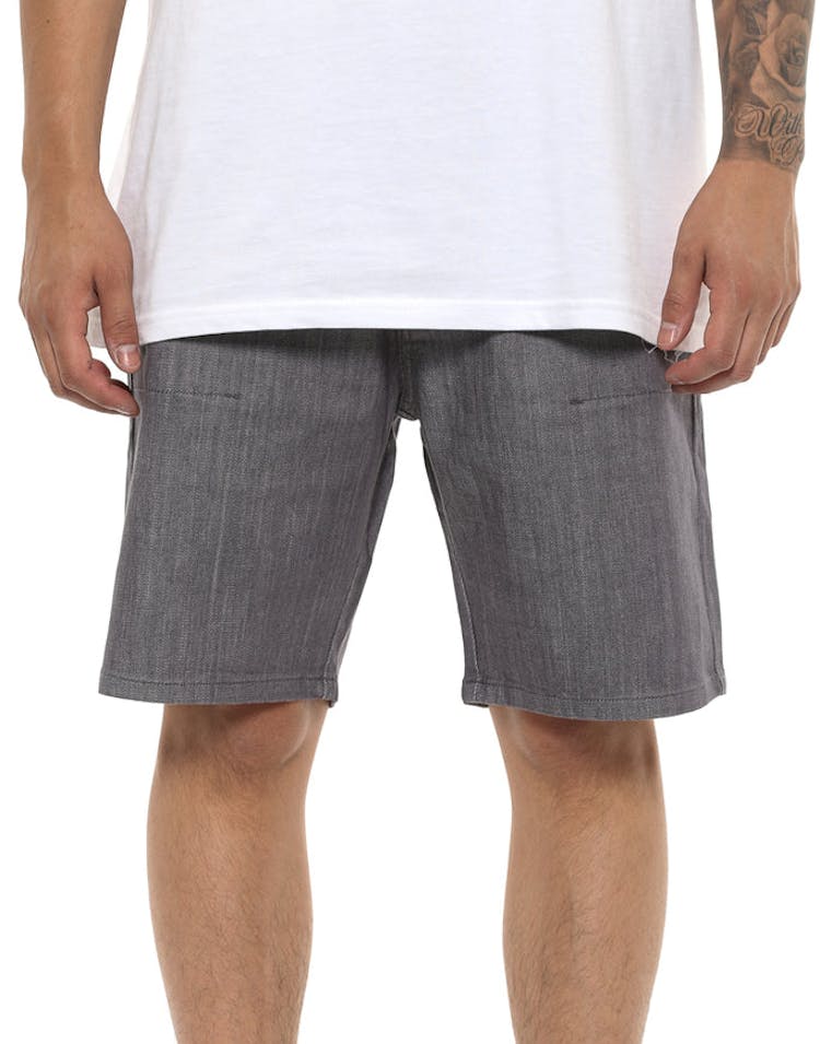 Shaun Johnson The Tee Short Grey