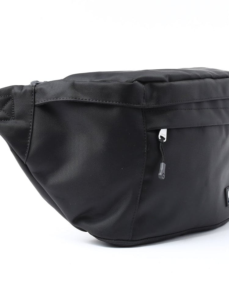 Carré Marked Sling Bag Black