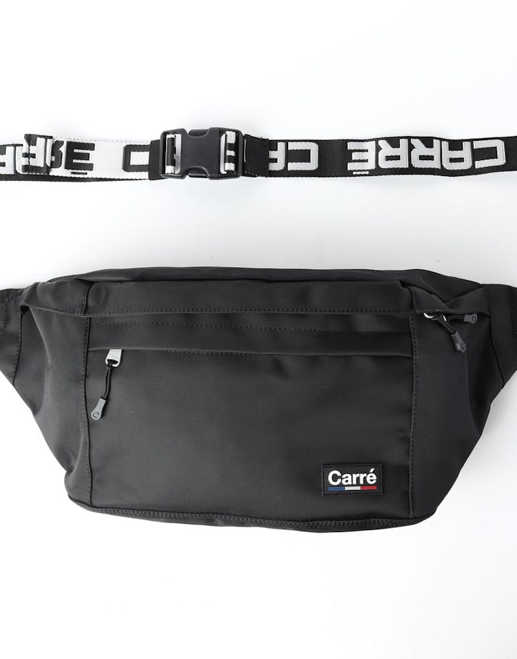Carré Marked Sling Bag Black