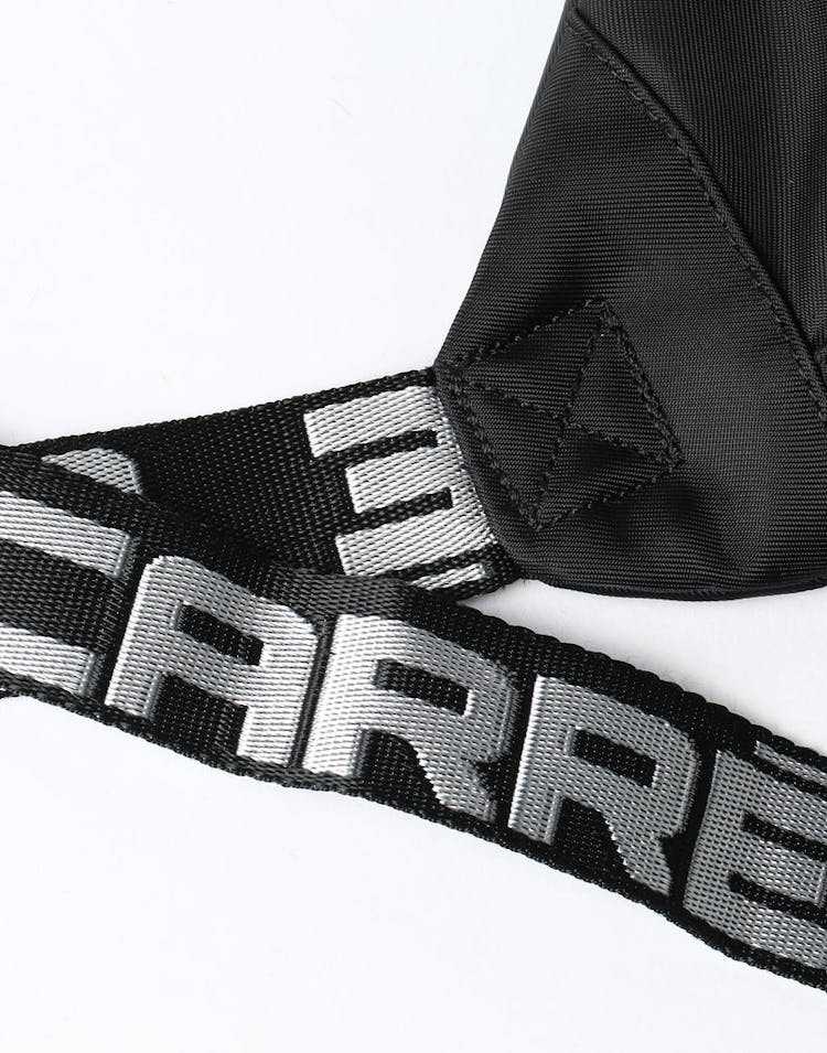 Carré Marked Sling Bag Black
