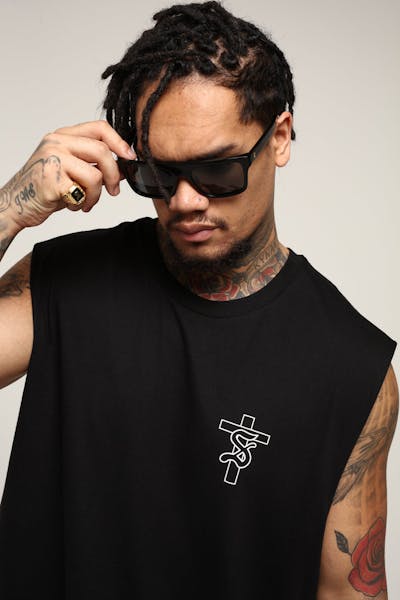 Saint Morta Martyr Oversized Muscle Black