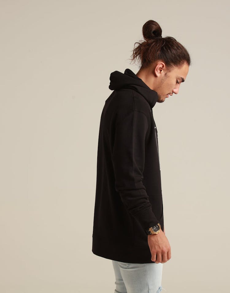 Carré Foundation Hood Black