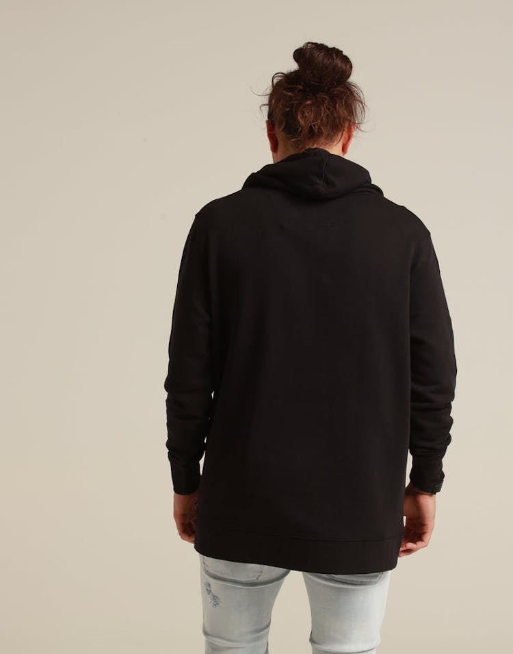 Carré Foundation Hood Black