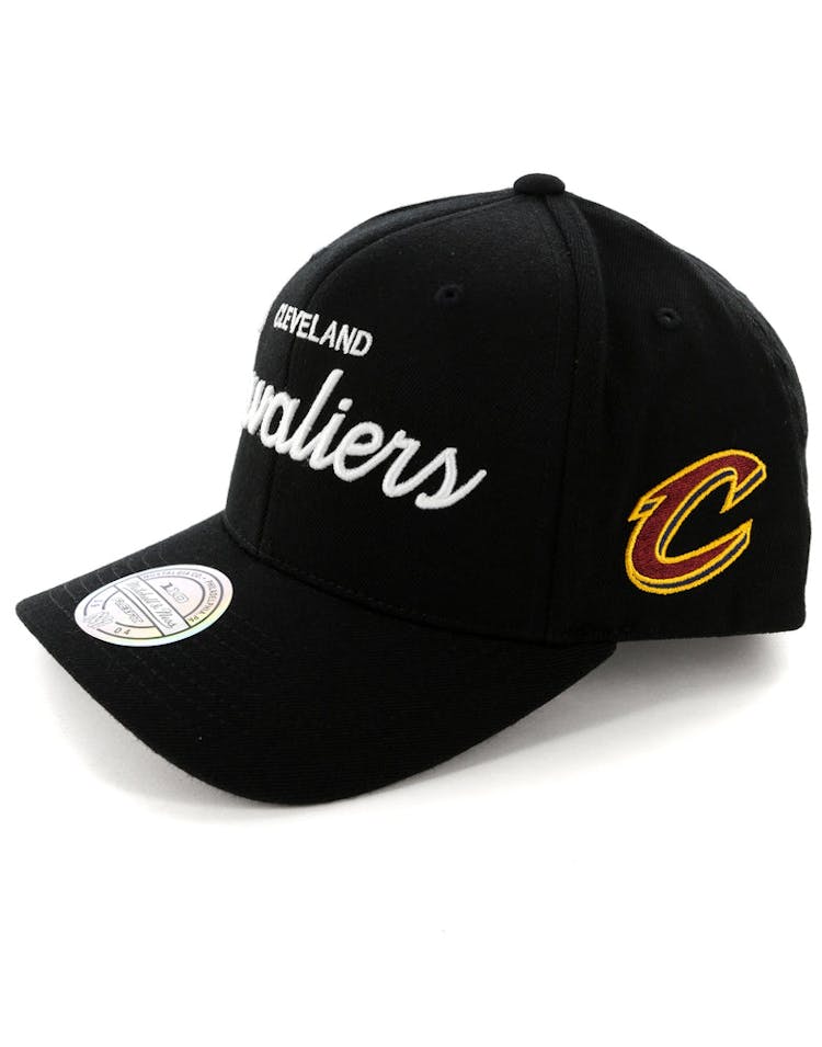 Mitchell & Ness Cleveland Cavaliers 110 Team Script Snapback Black