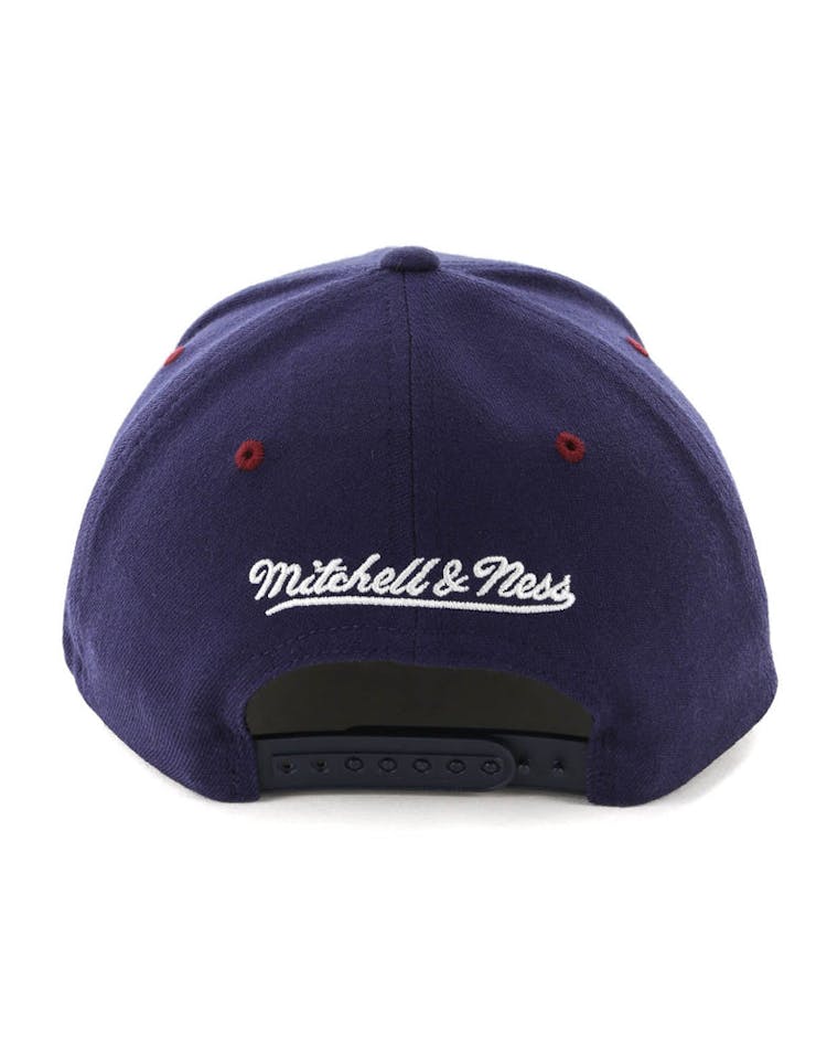 Mitchell & Ness Cleveland Cavaliers HWC Arch 110 Snapback Navy/Maroon