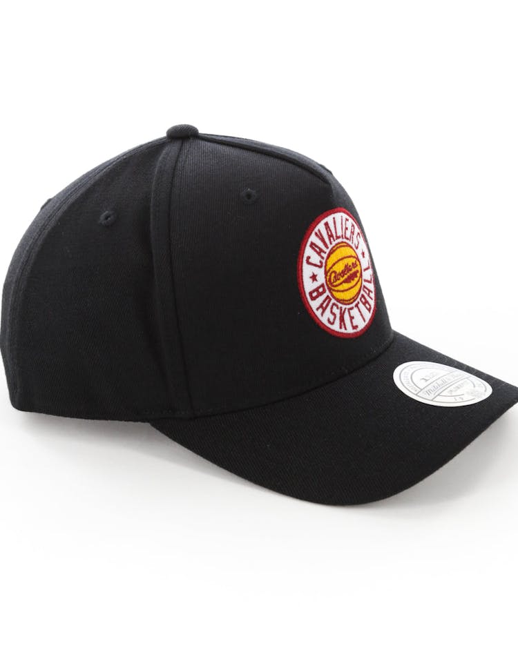 Mitchell & Ness Cleveland Cavaliers Full Court Logo 110 Flex Snapback Black