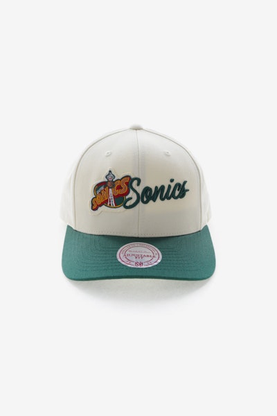 Mitchell & Ness Seattle Supersonics HWC Vintage 110 Snapback Vintage Off White