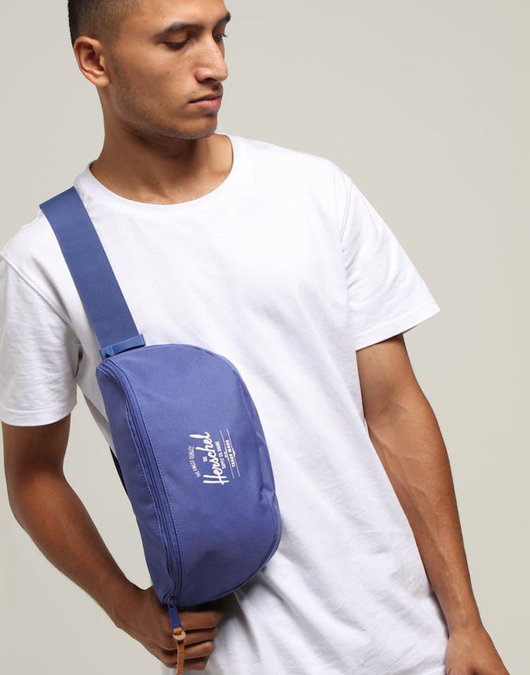 HERSCHEL BAG CO SIXTEEN RAVEN CROSSHATCH Deep Blue