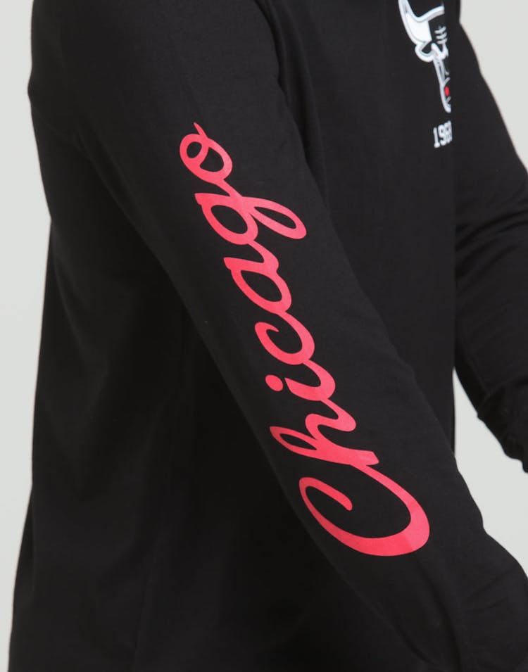 Mitchell & Ness Chicago Bulls Wordmark LS Tee Black