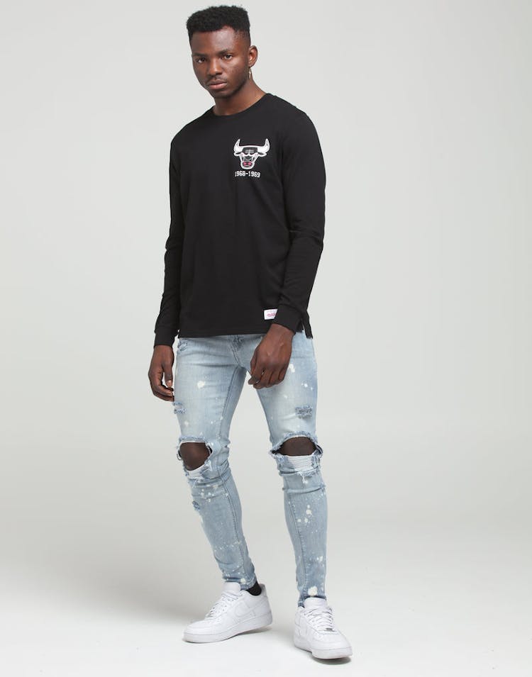 Mitchell & Ness Chicago Bulls Wordmark LS Tee Black