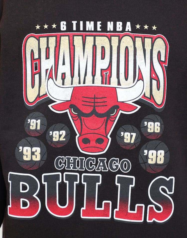 Mitchell & Ness Chicago Bulls Vintage Champs Crew Black
