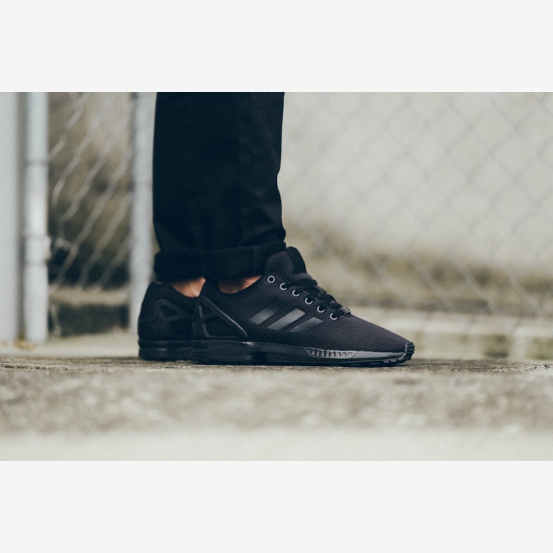 ZX Flux Black/black/gre