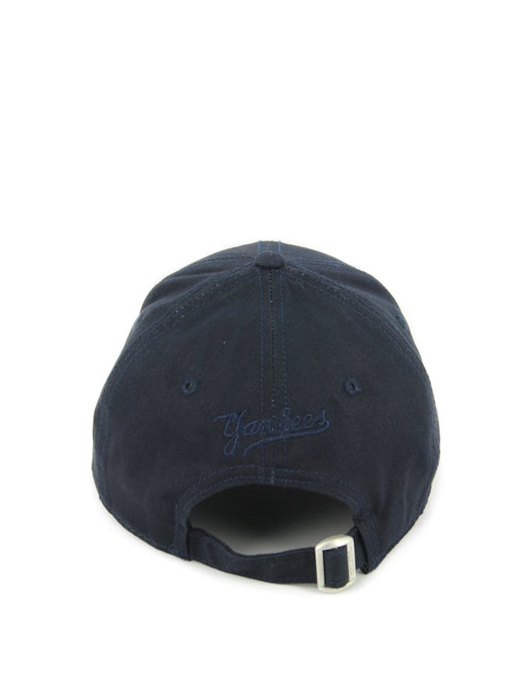 New Era Women's Yankees 9FORTY Strapback Navy/white