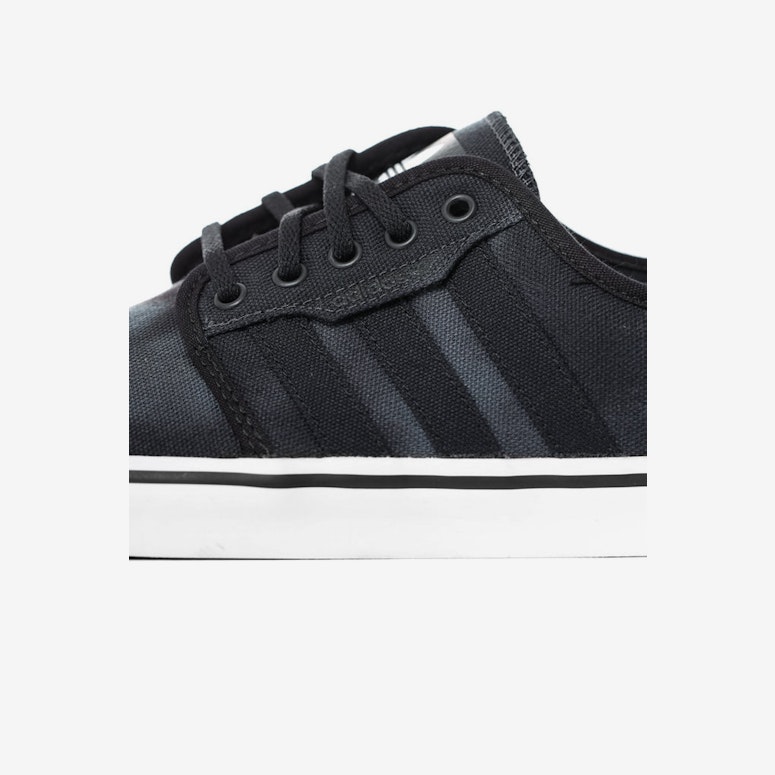 Seeley Boat Shoe 2 Black/white