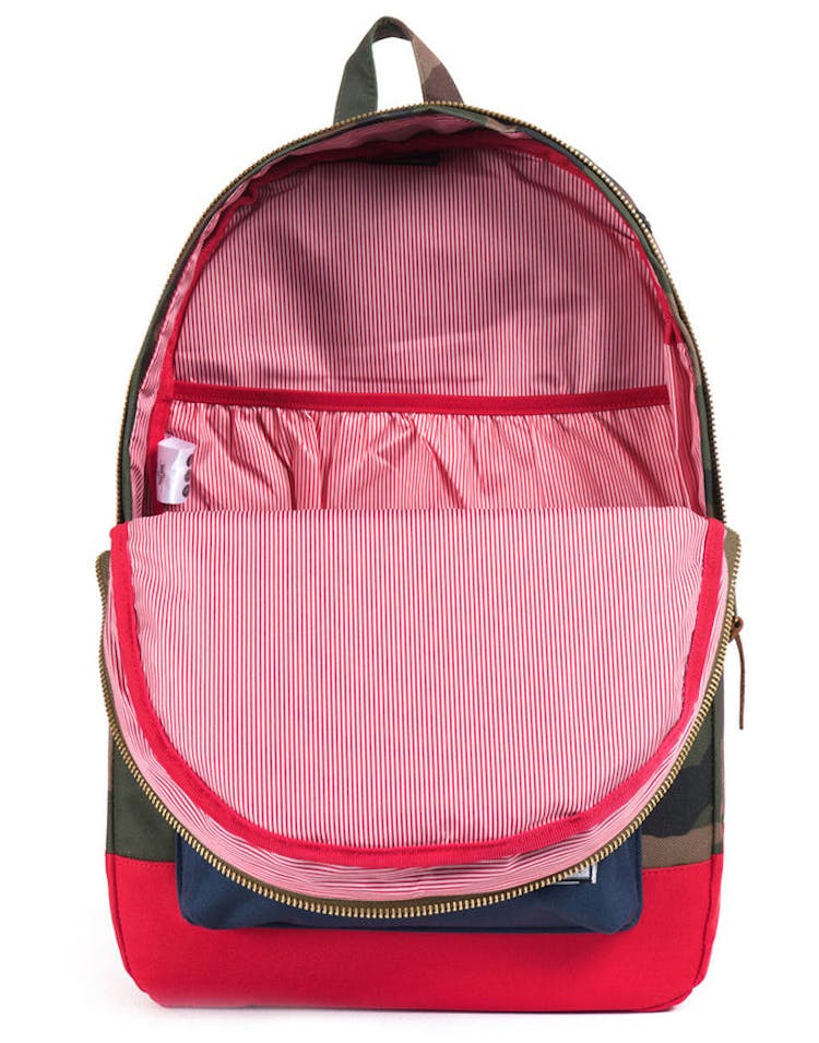 Settlement Backpack Camo/navy/red