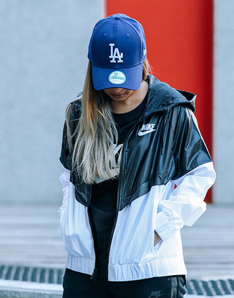 Women's Windrunner Jacket Black/white/whi