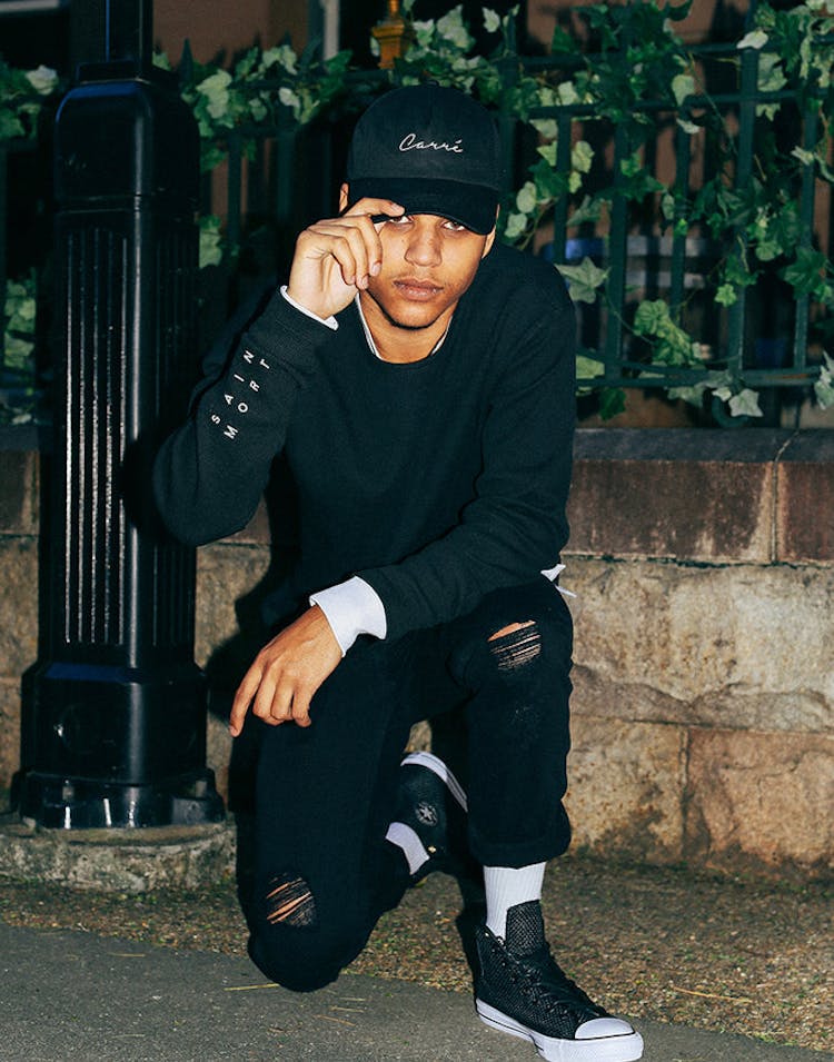Vacillate Waffle Crew Neck Black