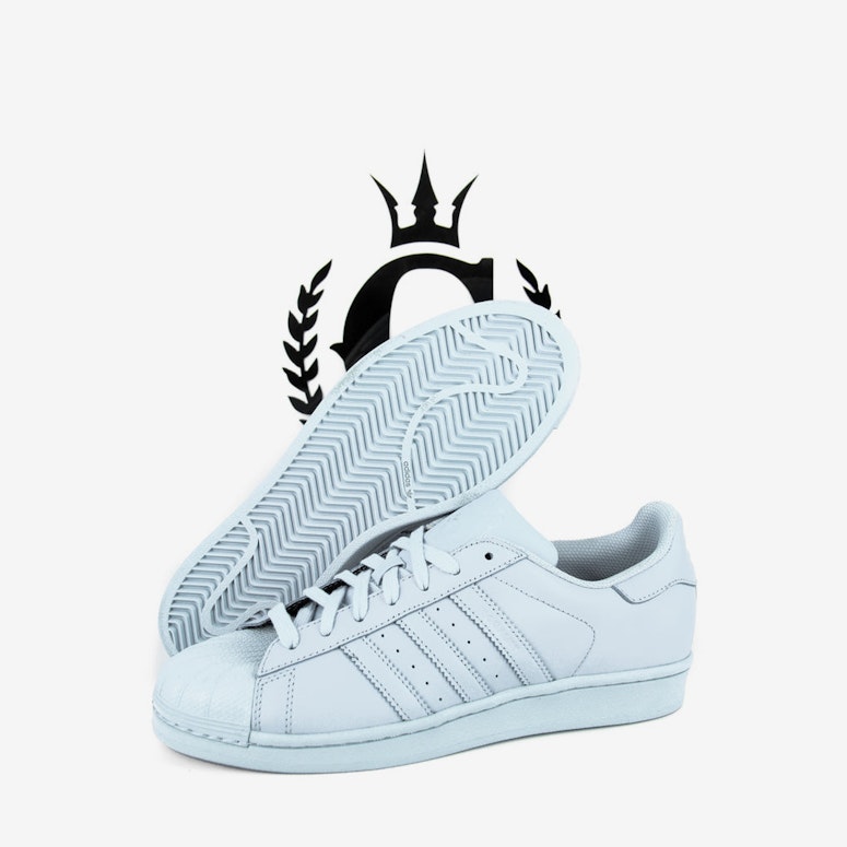 Superstar Pharrell Blue