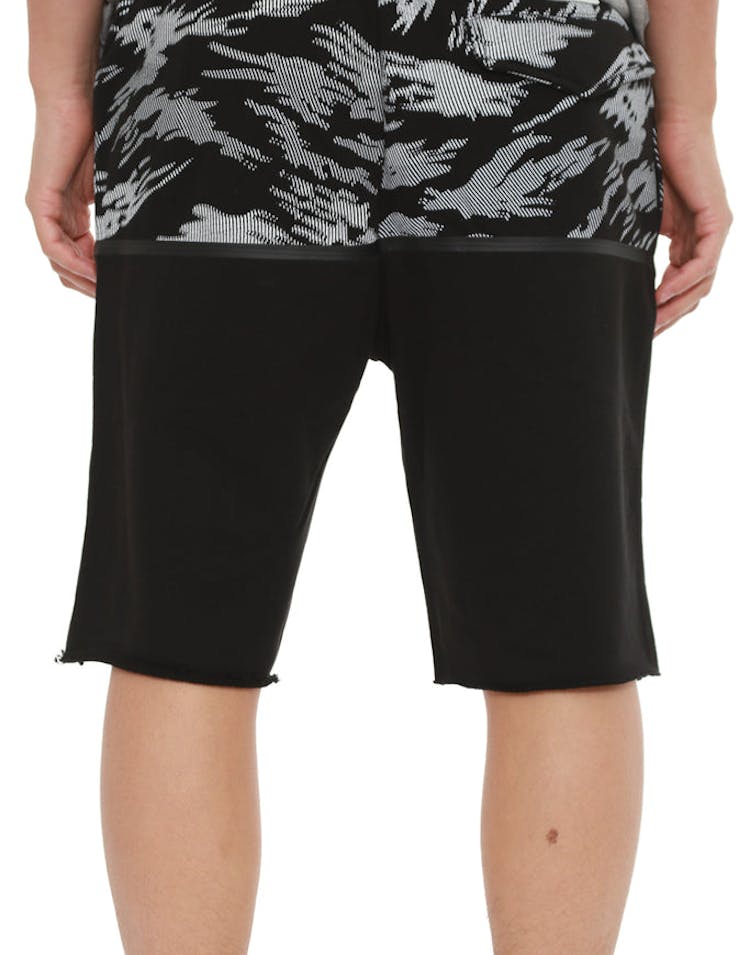 Illusory Sweat Short Black/multi-col
