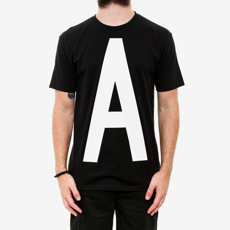 A Tee Black