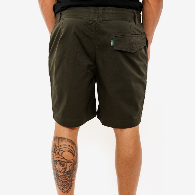 Curb Short Army Green/brow
