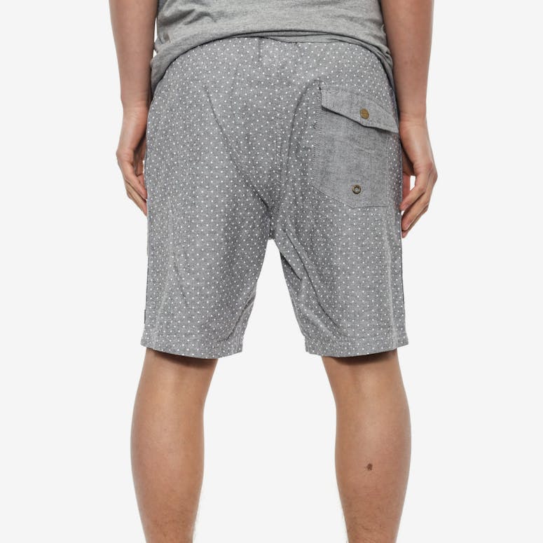 Sunday 17 Short Grey