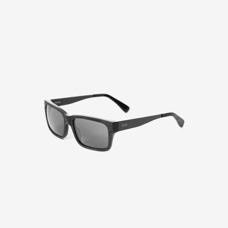 Greens Croc Sunglasses Black/red