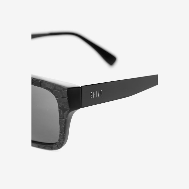 Greens Croc Sunglasses Black/red