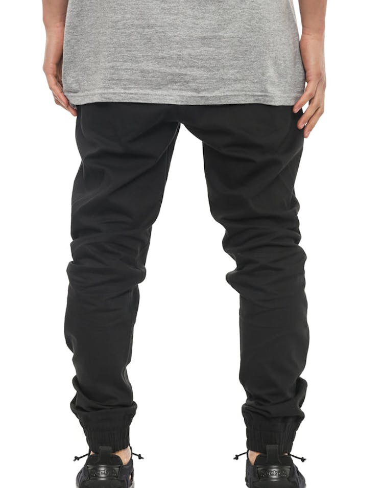 Propre Woven Joggers Black