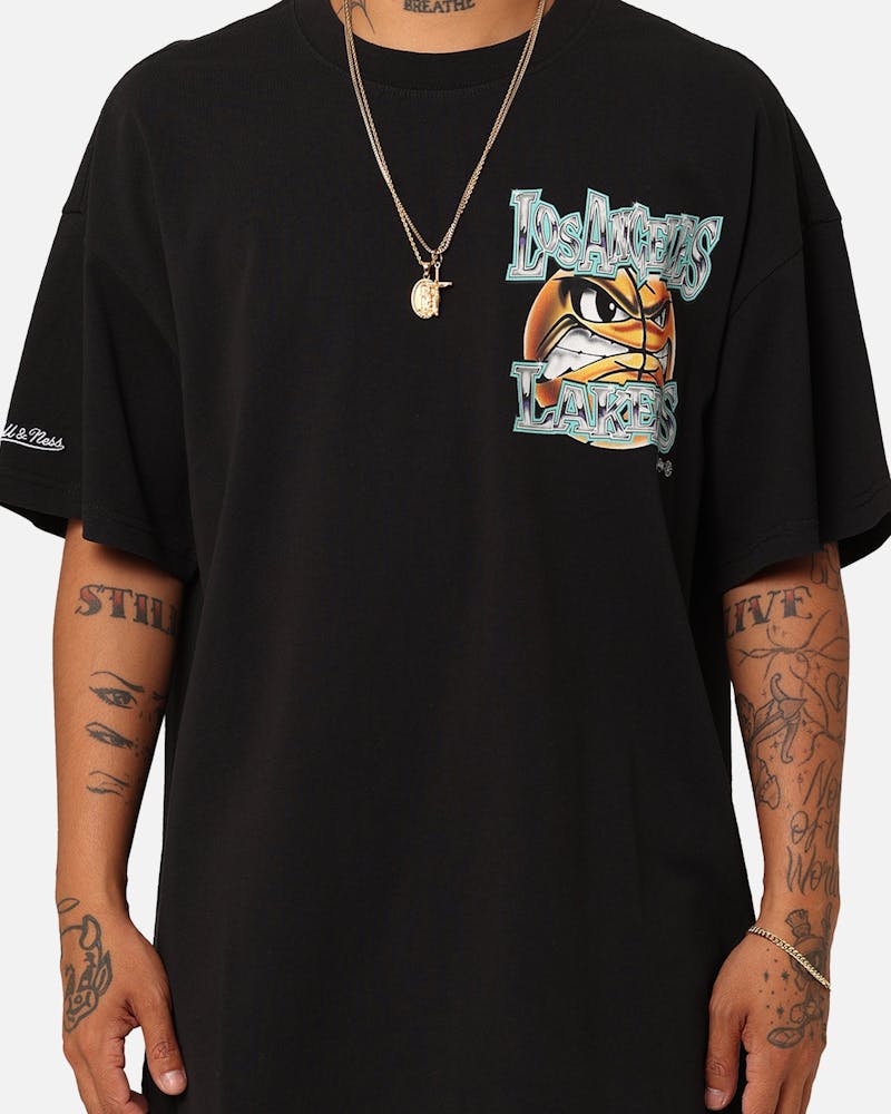 Mitchell & Ness Los Angeles Lakers Graffiti T-Shirt Black thumbnail - 3