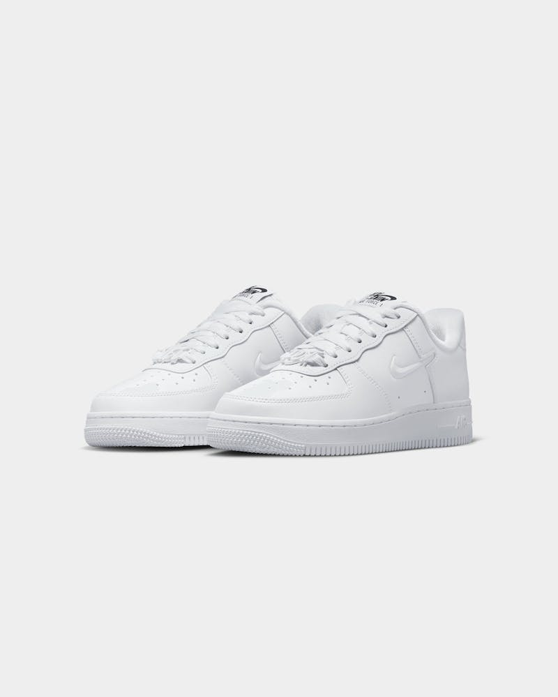 Nike Women's Air Force 1 '07 SE White/Multi-Coloured thumbnail - 1