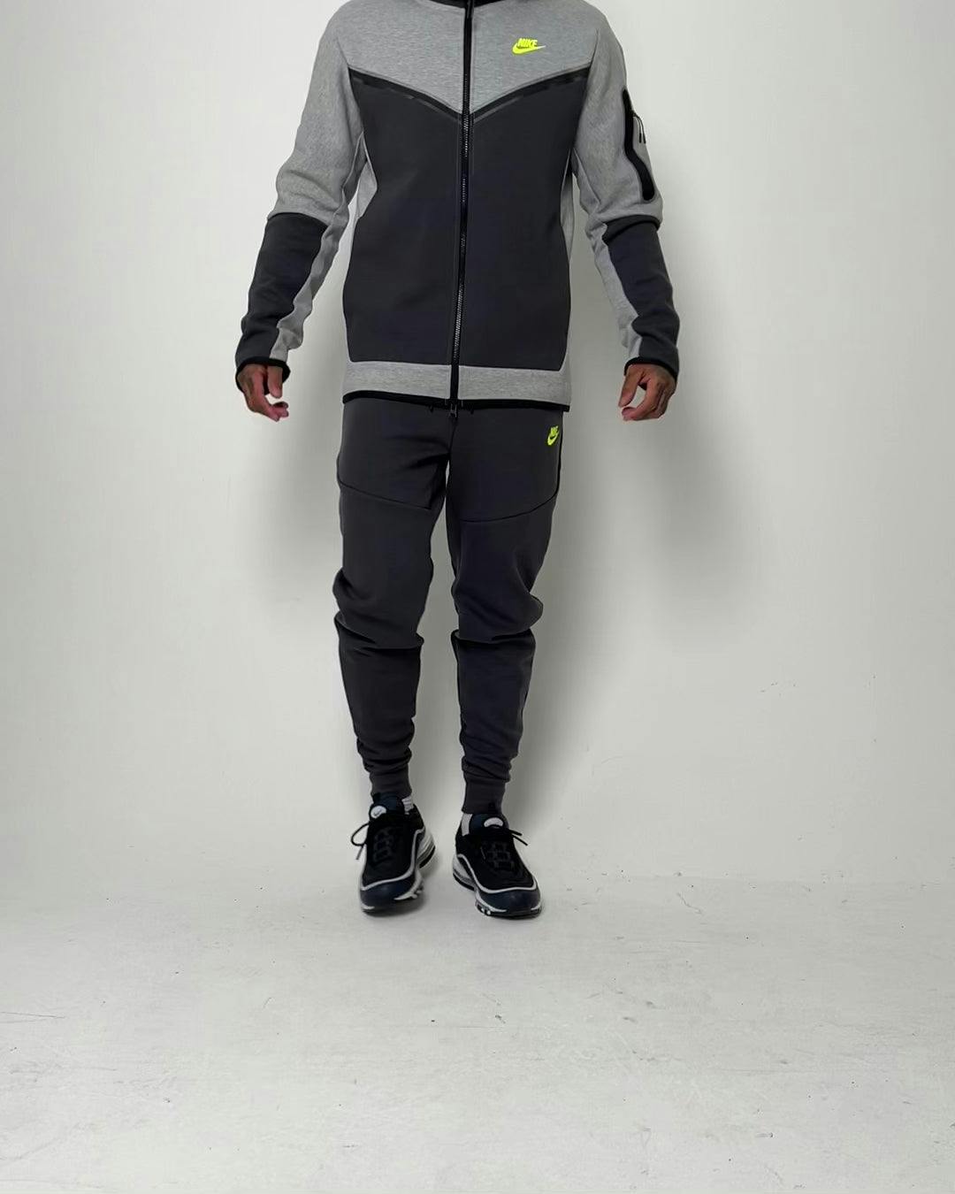 Nike Sportswear Tech Fleece Joggers Anthracite/Volt Culture Kings NZ