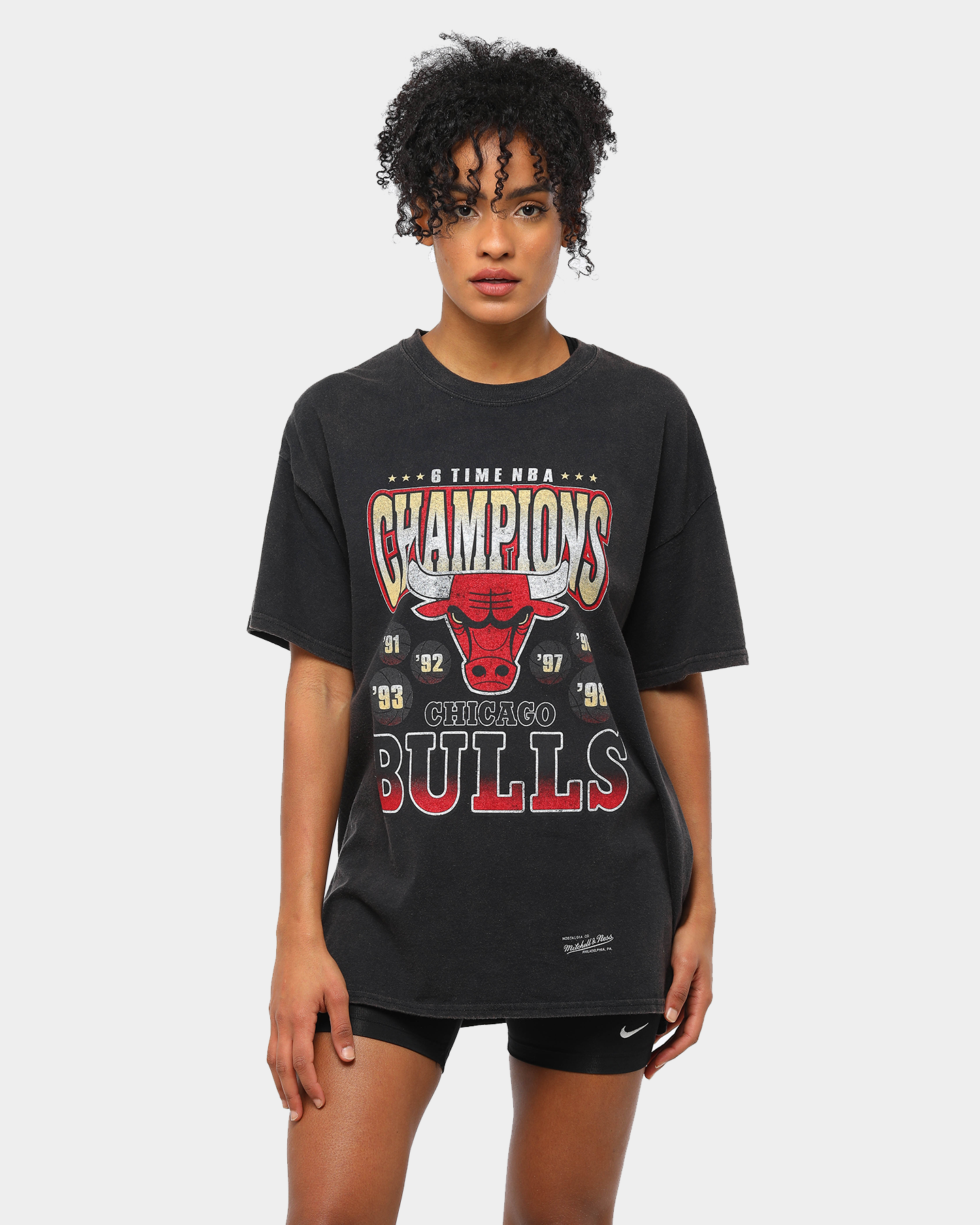 bulls tee