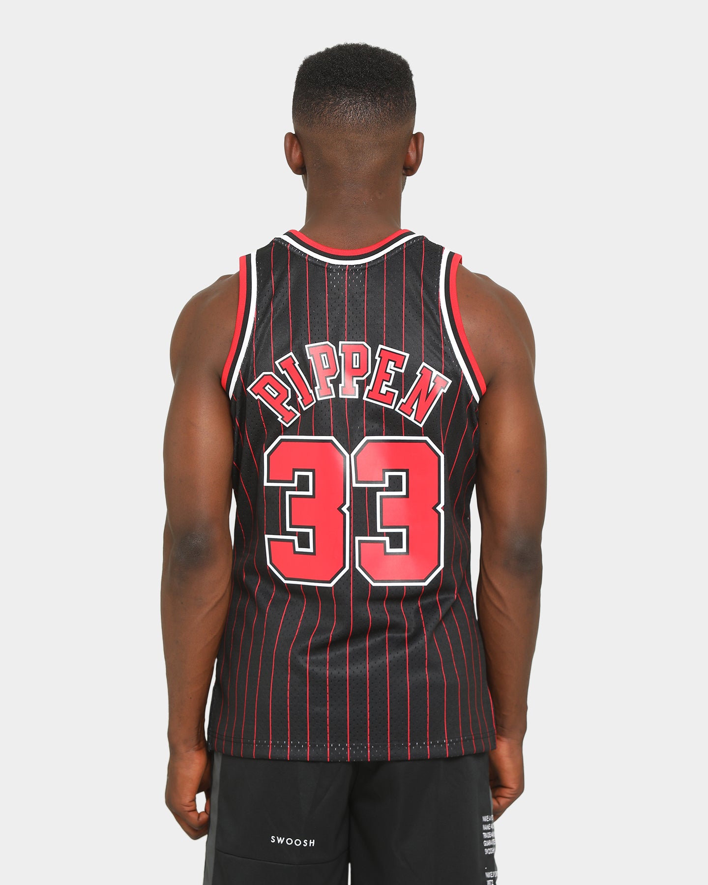 scottie pippen black jersey